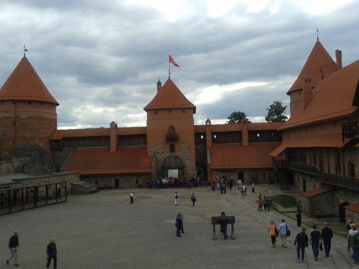 Pátio principal do castelo de Trakai